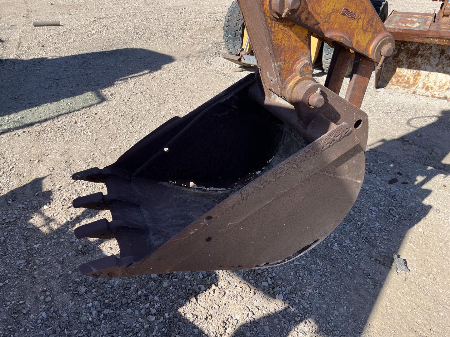 ./imagenes/INVOICE/2019/17348/RETROEXCAVADORA JOHN DEERE 210C (23).JPG